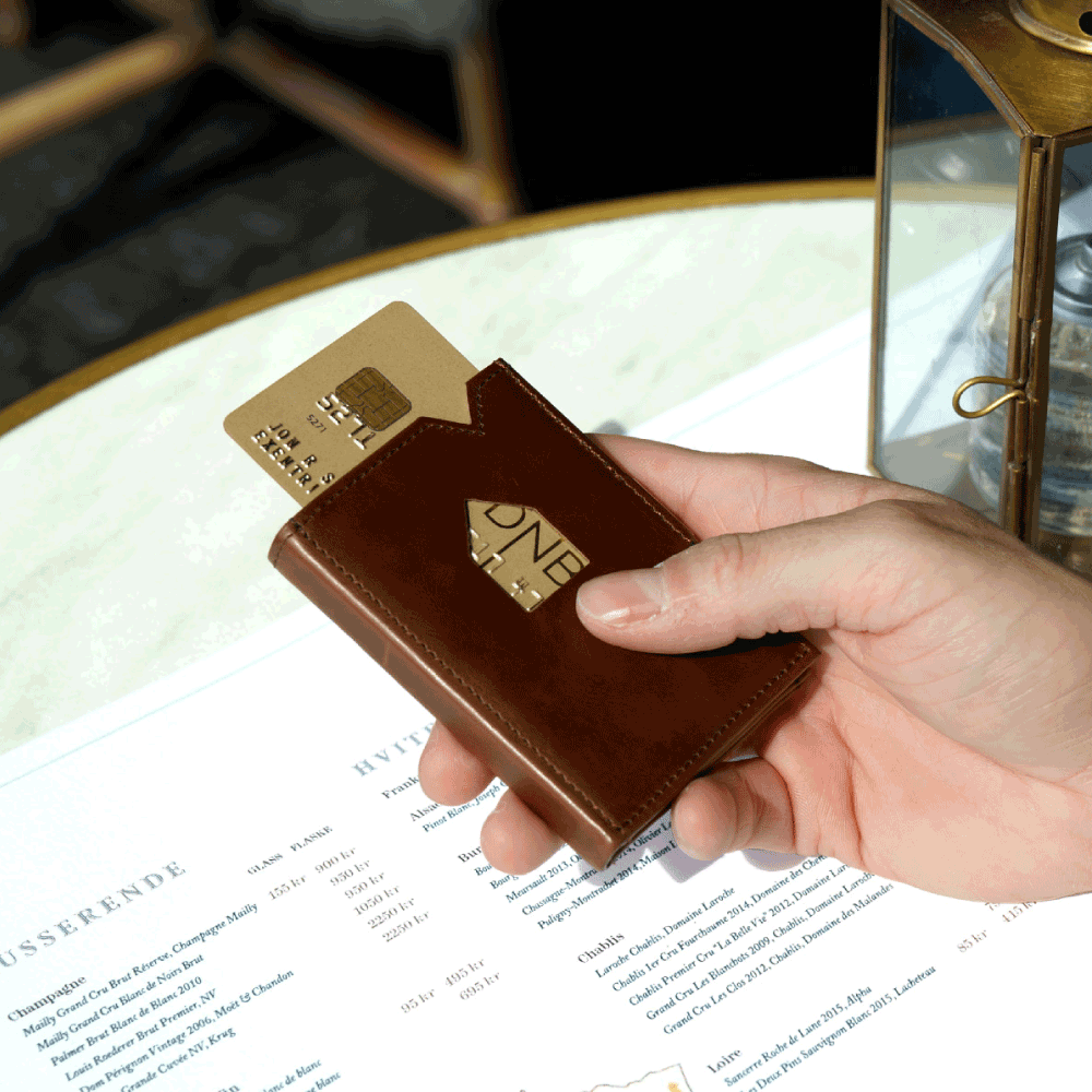 Exentri Hazelnut Wallet